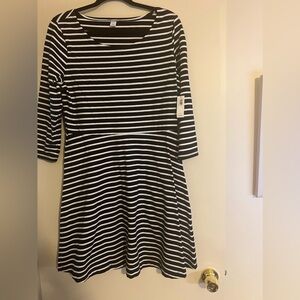 NWT Old Navy B/W stripe Fit n’ Flare Dress
